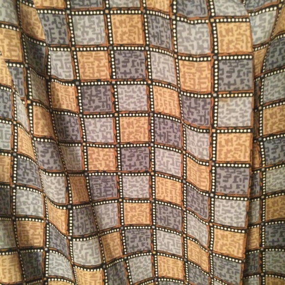 Alfred Dunner Women’s Checked Multicolored Blouse - Picture 8 of 8